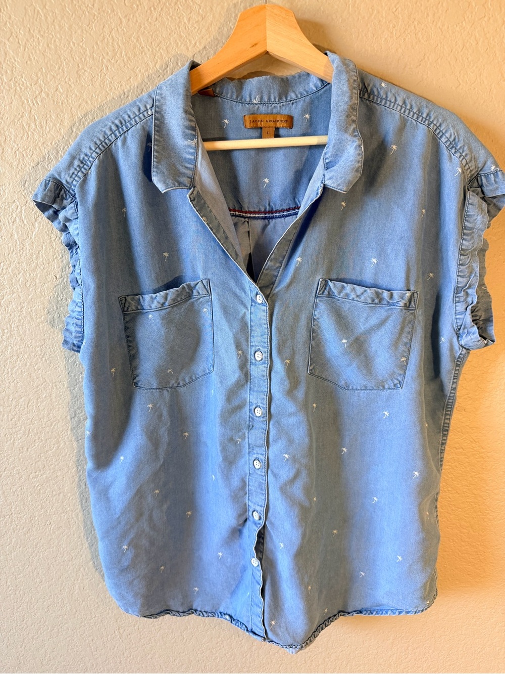 JACHS Girlfriend Light Blue Chambray Button-Down Shirt with Pocket Details
